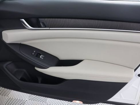 Used 2021 Honda Accord EX-L image 28