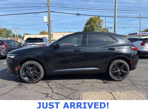 Used 2023 Buick Envision Essence w/ Sport Touring Package image 4