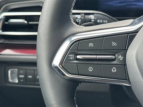 New 2026 Chevrolet Traverse Z71 w/ Enhanced Driving Package image 33