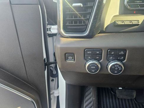 Used 2025 GMC Sierra 1500 Denali AWD/4WD image 24