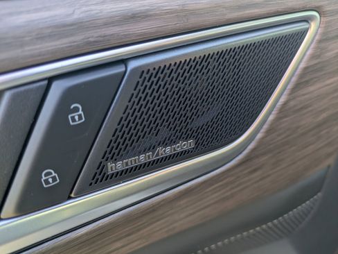 Used 2024 Volkswagen Atlas SEL Premium R-Line image 15