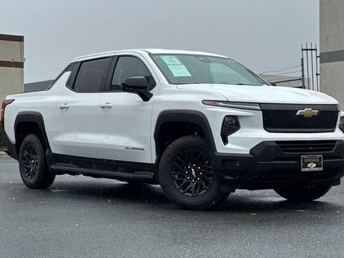 Used 2024 Chevrolet Silverado EV W/T image 2