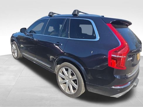 Used 2017 Volvo XC90 T6 Inscription w/ Vision Package image 2