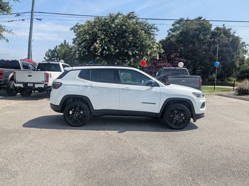 New 2026 Jeep Compass Latitude AWD/4WD image 2