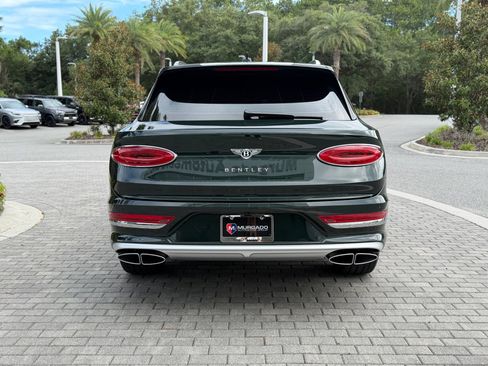 Certified 2024 Bentley Bentayga Extended Wheelbase AWD/4WD image 20