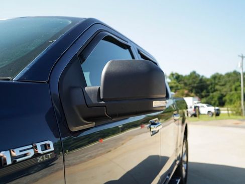 Used 2017 Ford F150 XLT w/ Equipment Group 302A Luxury RWD image 23