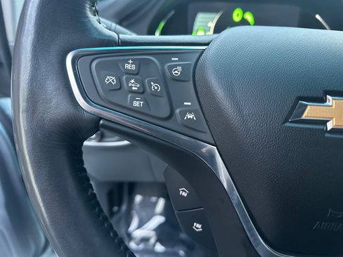 Used 2019 Chevrolet Bolt Premier w/ Infotainment Package image 19