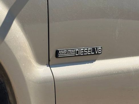 Used 2001 Ford F350 XLT image 10