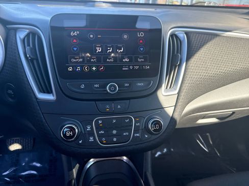 Used 2023 Chevrolet Malibu LT image 28