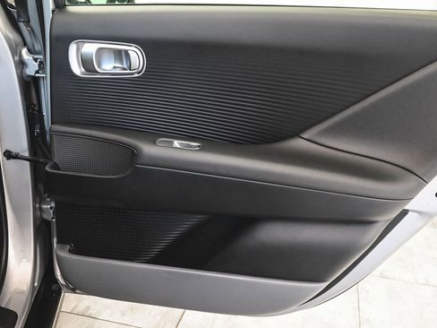 Used 2024 Hyundai Ioniq 6 SEL image 10