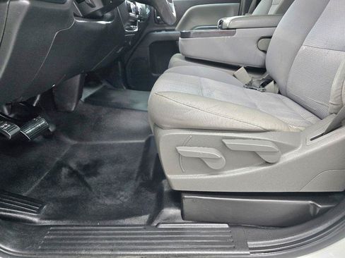 Used 2019 Chevrolet Silverado 2500 W/T w/ WT Convenience Package RWD image 8