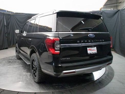 Used 2022 Ford Expedition Limited image 10