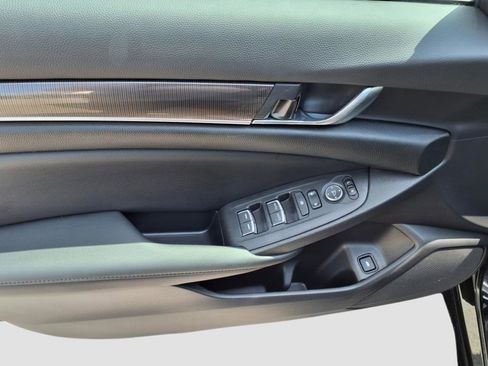 Used 2022 Honda Accord Sport Special Edition image 15