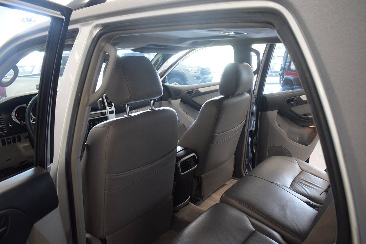 Used 2005 Toyota 4Runner Sport AWD/4WD image 33