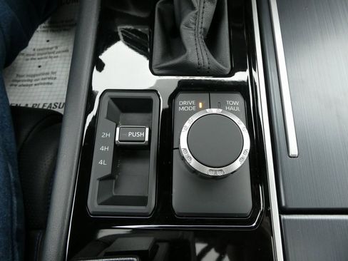 Used 2022 Toyota Tundra Platinum image 30