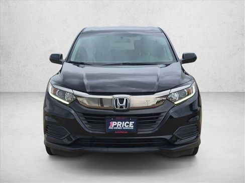 Used 2021 Honda HR-V LX image 2