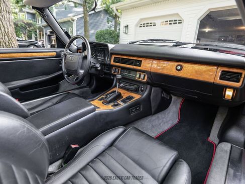 Used 1991 Jaguar XJS V12 Convertible RWD image 46