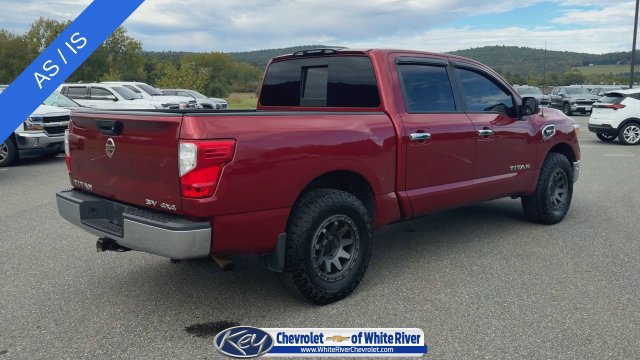 Used 2017 Nissan Titan SV AWD/4WD image 8