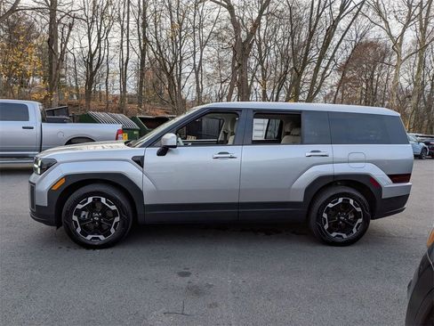 Used 2024 Hyundai Santa Fe SE image 10