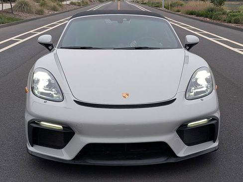 Used 2020 Porsche 718 Boxster Spyder image 2