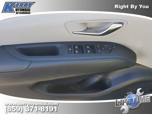 New 2026 Hyundai Tucson SE image 20