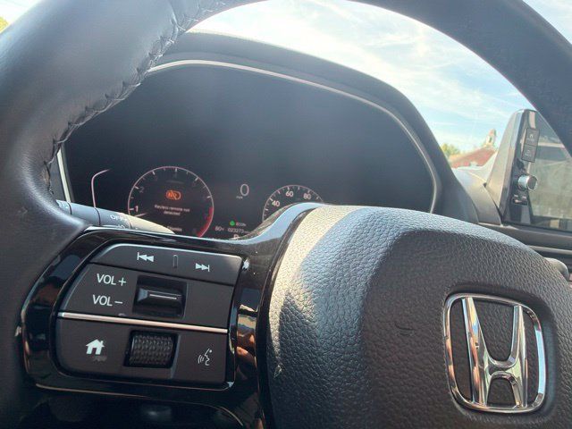 Used 2025 Honda Pilot Touring image 25