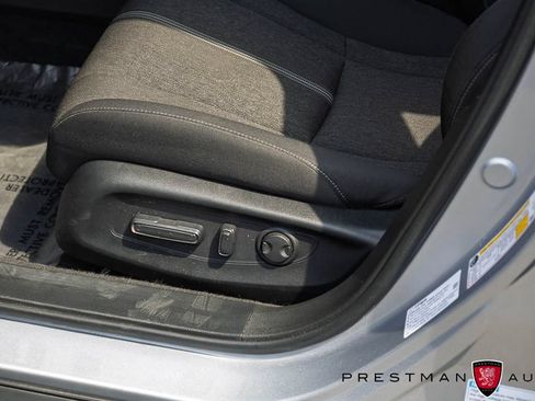 Used 2025 Honda Accord Sport image 18