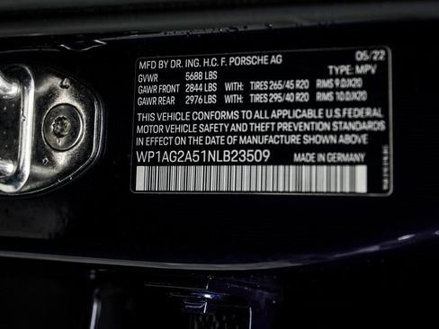 Used 2022 Porsche Macan S w/ Premium Package Plus image 51