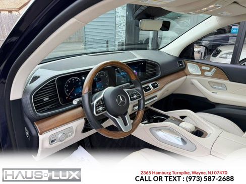 Used 2021 Mercedes-Benz GLE 350 4MATIC w/ AMG Line Exterior image 17