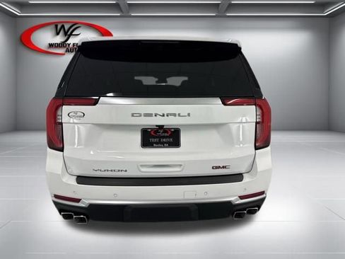 New 2026 GMC Yukon Denali image 6