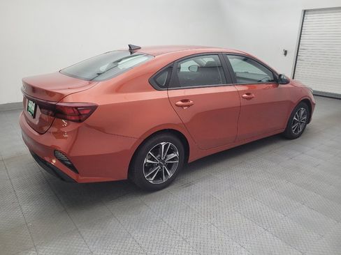 Used 2023 Kia Forte LXS w/ LXS Technology Package FWD image 10
