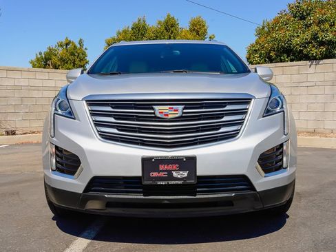 Used 2019 Cadillac XT5 FWD image 4