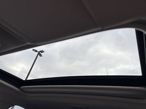 Certified 2024 Subaru Crosstrek 2.0i Premium image 24