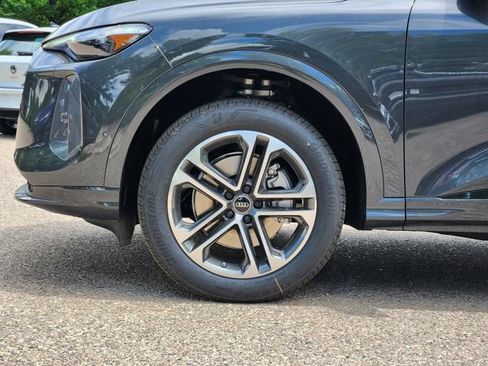 New 2026 Audi Q5 Premium Plus AWD/4WD image 8