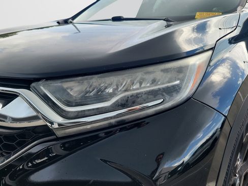 Used 2019 Honda CR-V Touring image 2
