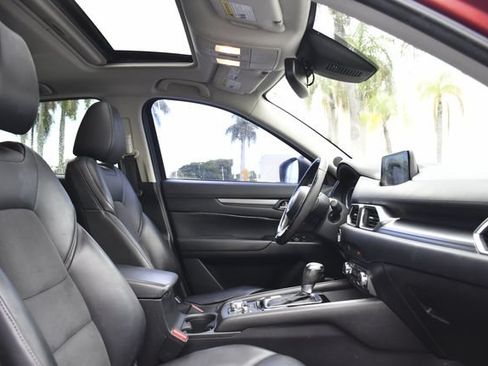 Used 2018 MAZDA CX-5 Touring w/ Preferred Equipment Package FWD image 26