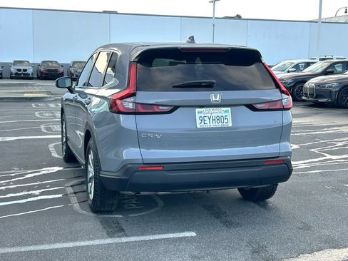 Used 2023 Honda CR-V EX-L image 3