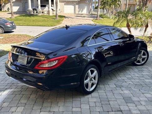 Used 2014 Mercedes-Benz CLS 550 4MATIC image 8