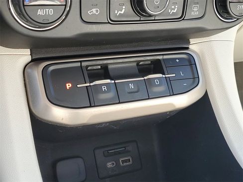 Used 2021 GMC Acadia Denali w/ Denali Ultimate Package image 26