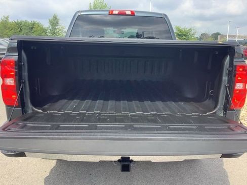 Used 2018 Chevrolet Silverado 1500 LT image 12