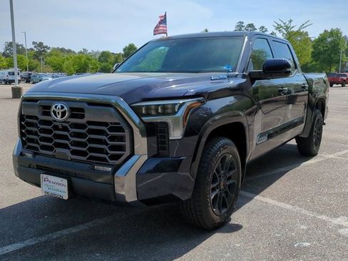 New 2026 Toyota Tundra Limited AWD/4WD image 8