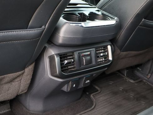 Used 2022 Ford F150 Lariat w/ Equipment Group 502A High AWD/4WD image 27