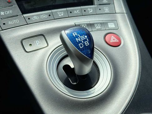 Used 2013 Toyota Prius Three FWD image 24
