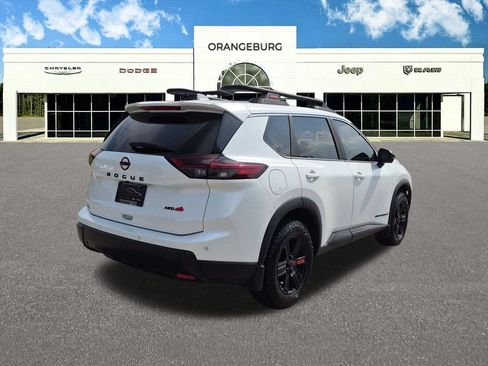 Used 2025 Nissan Rogue SV w/ Rock Creek Premium Package AWD/4WD image 9