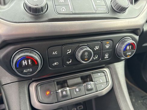 Certified 2023 GMC Acadia AT4 w/ Technology Package image 17