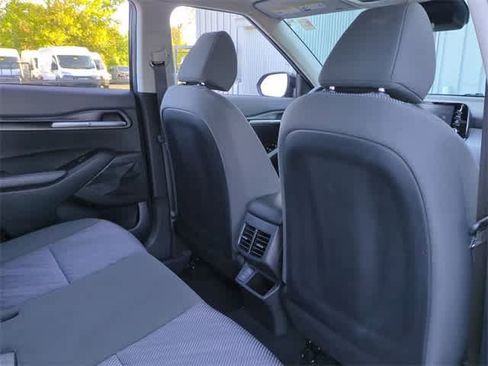 Used 2024 Kia Seltos LX image 19