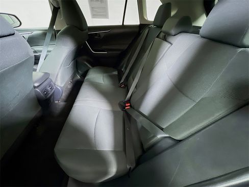 Certified 2025 Toyota RAV4 LE image 21