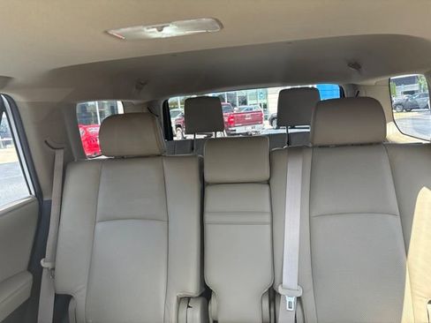 Used 2024 Toyota 4Runner Limited AWD/4WD image 14