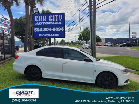 Used 2013 Volkswagen Jetta S FWD image 4