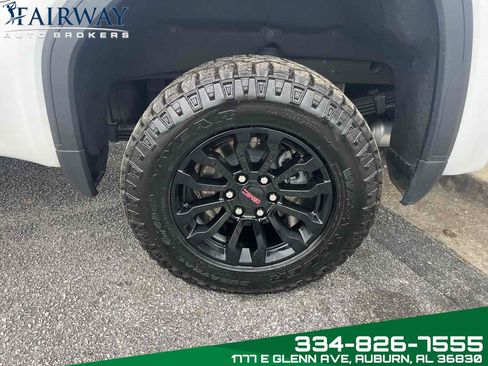 Used 2023 GMC Sierra 1500 AT4X image 41